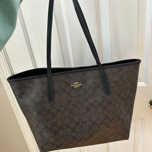 Coach Signature City Tote Bag SOLD